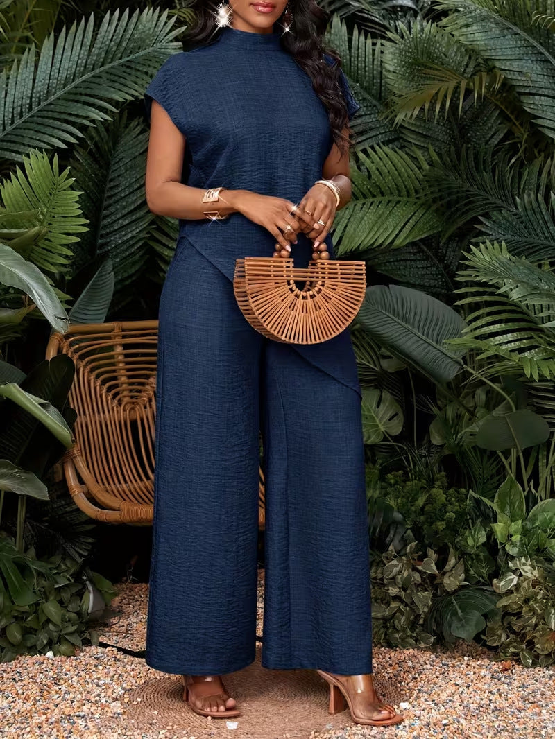 Solid-color asymmetric hem top