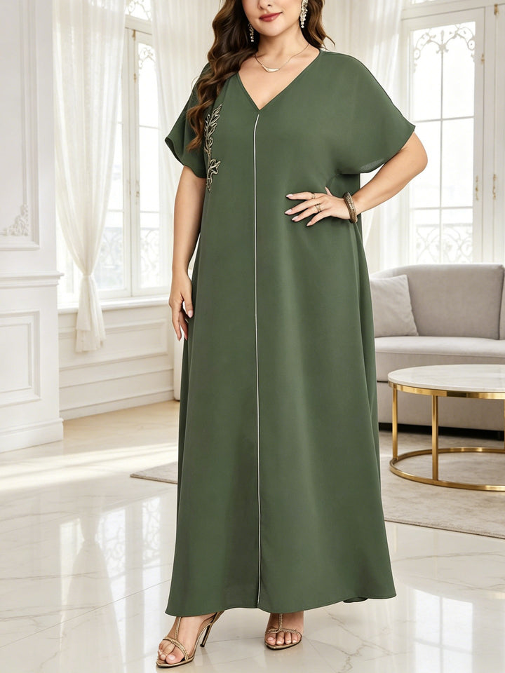 Plus-size V-neck dress with leaf embroidery