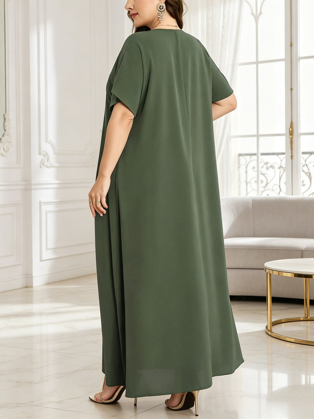 Plus-size V-neck dress with leaf embroidery