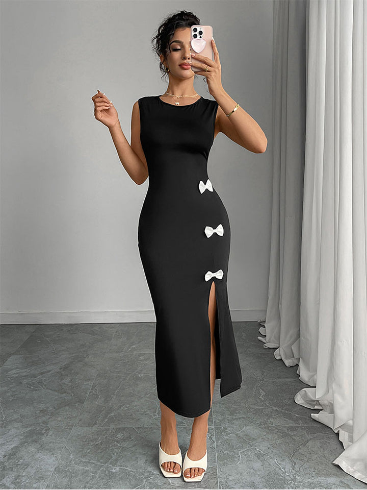 Sleeveless Slim-Fit Bow-Detail Dress with Slit