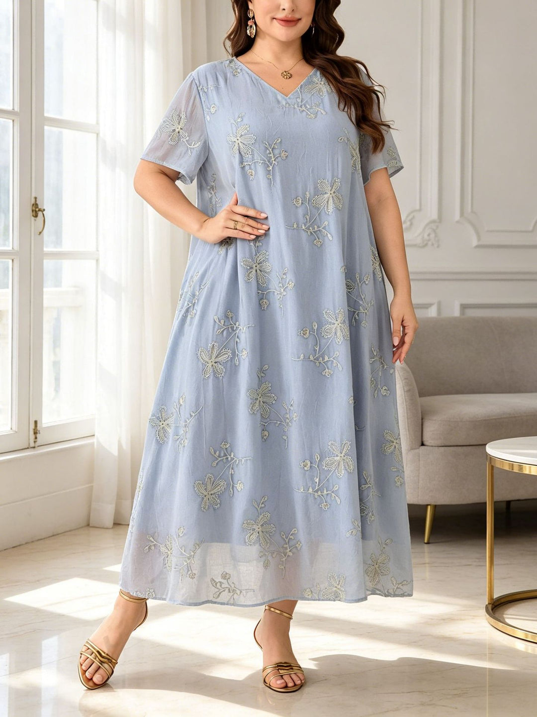 Loose V-neck embroidered long dress