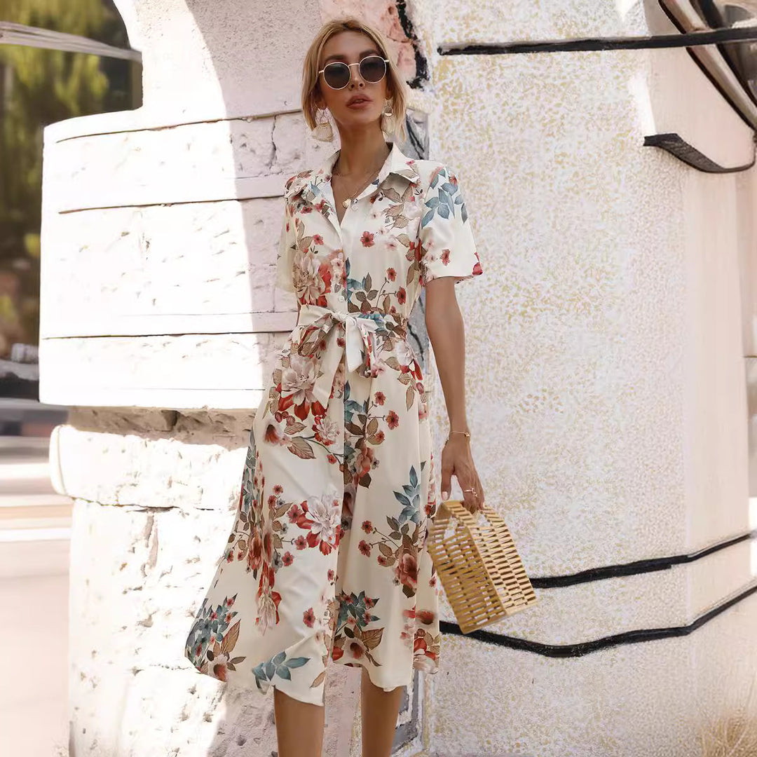 Waist-cinching single-breasted printed short-sleeved dress