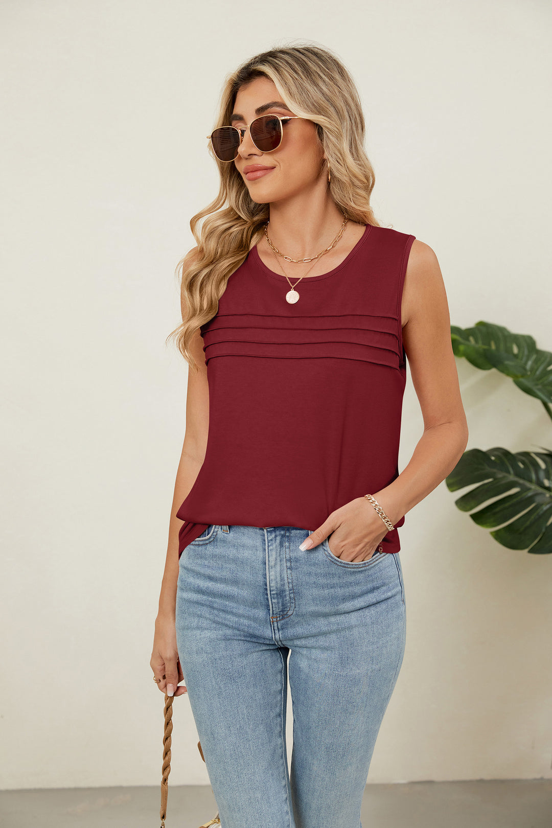 Solid color crew neck loose sleeveless T-shirt vest