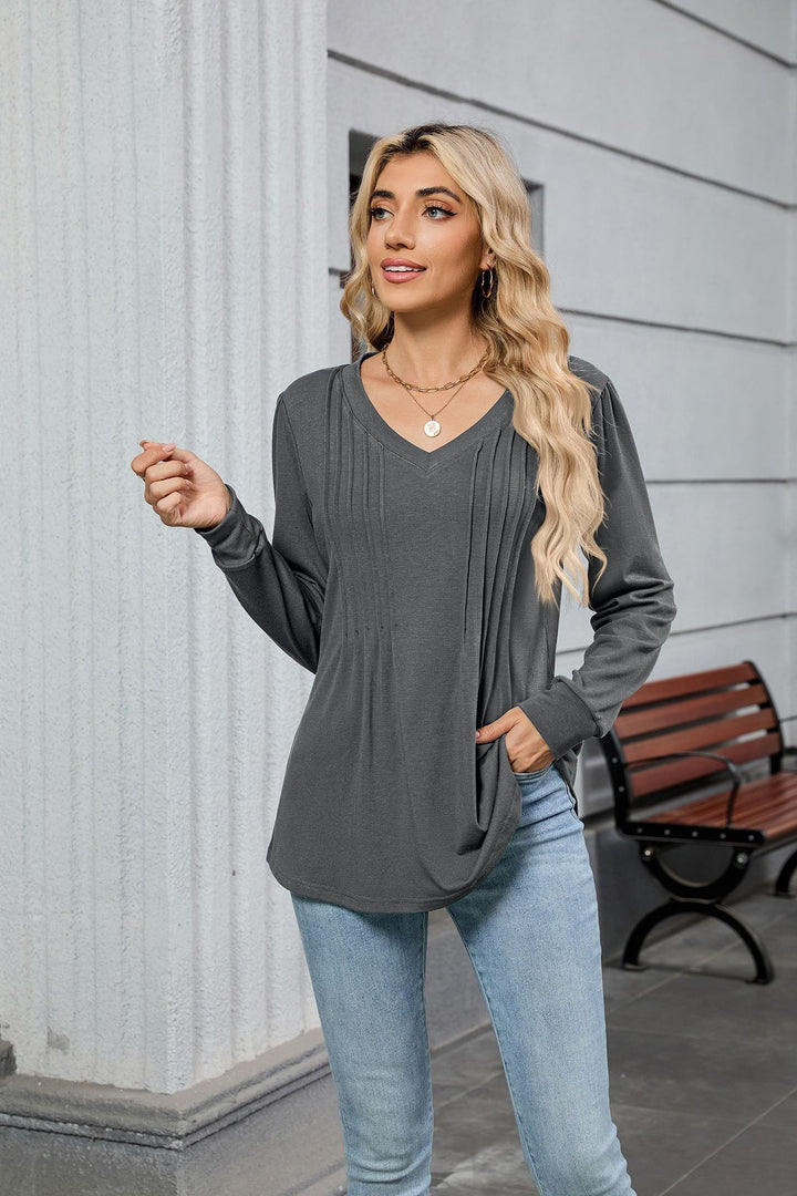 V-neck loose long-sleeved T-shirt top