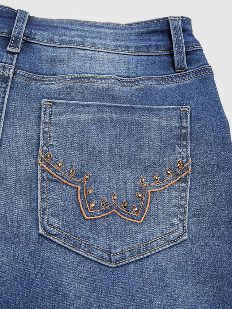 Beaded Embroidered Stretch Slight Flared Slim Fit Jeans