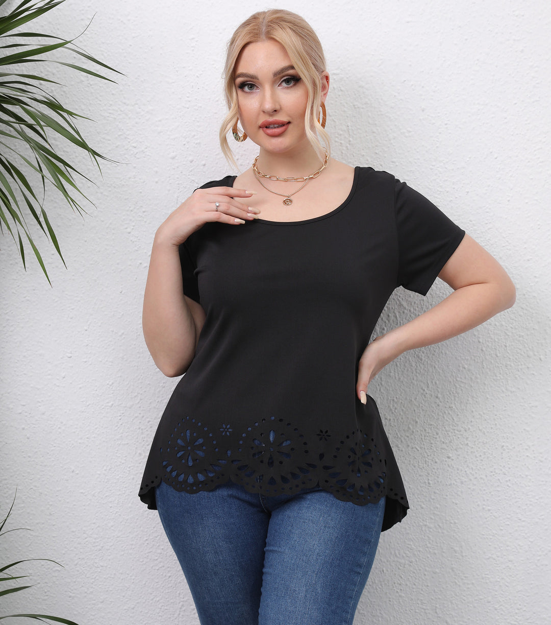 Round neck hollowed-out short sleeve