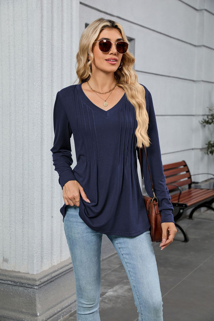 V-neck loose long-sleeved T-shirt top