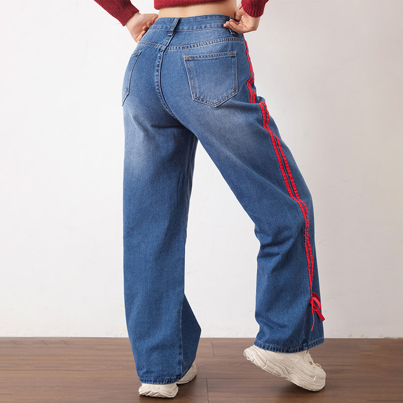 Retro red-trimmed casual straight-leg jeans