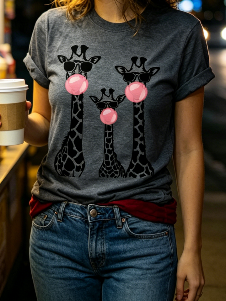 Funny Giraffe Family Bubblegum Print Crew Neck T-Shirt