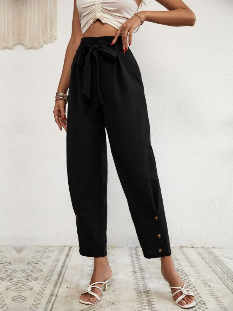 Lace-up high-waisted cropped trousers for a professional look