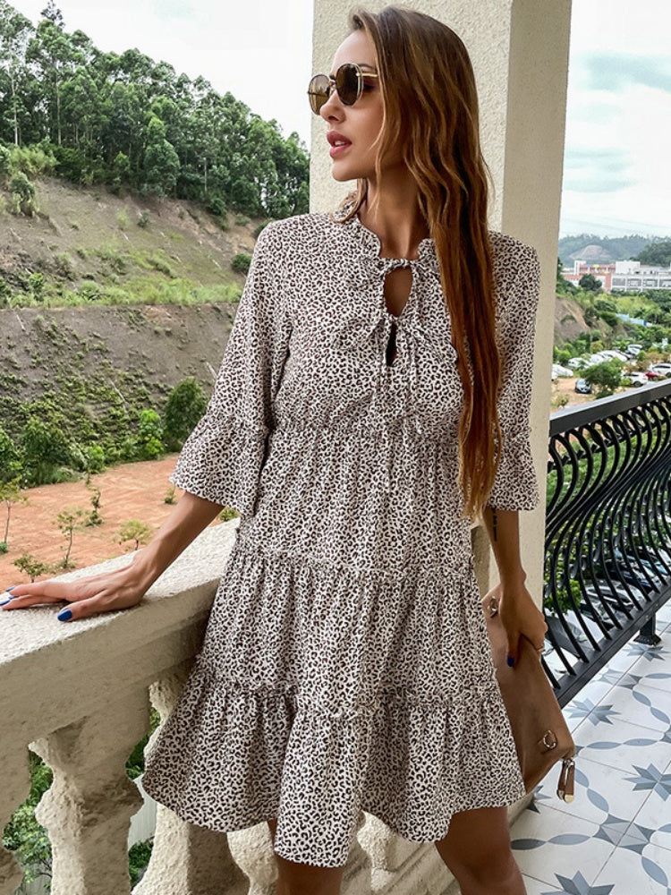 Fashionable leopard print ruffled fitted dress