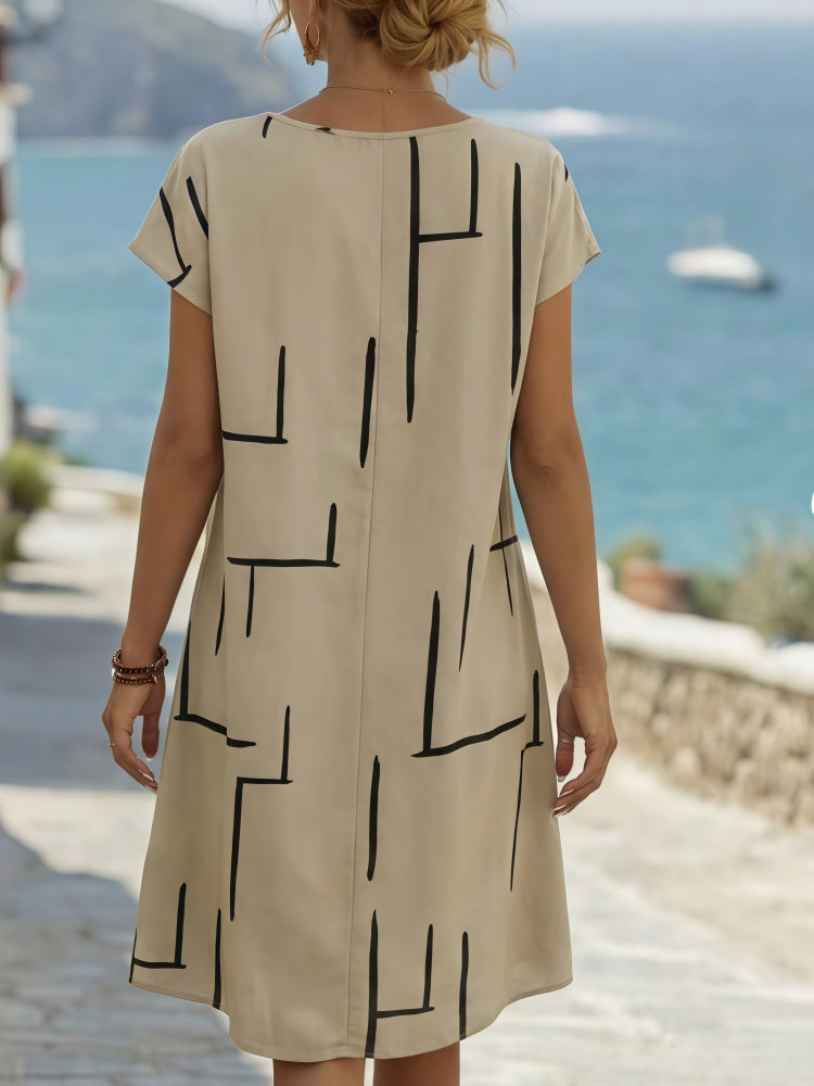 Geometric Line Print Short Sleeve Midi Dress