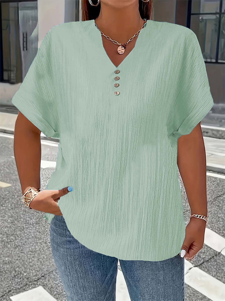 Fashionable and casual solid color button V-neck T-shirt