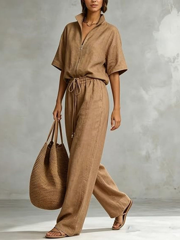 Half-zip stand-up collar top and wide-leg pants suit