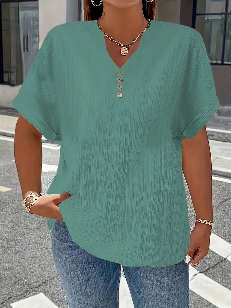Fashionable and casual solid color button V-neck T-shirt