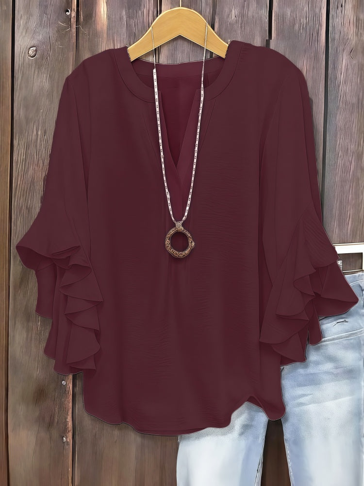 Three-quarter sleeve V-neck top