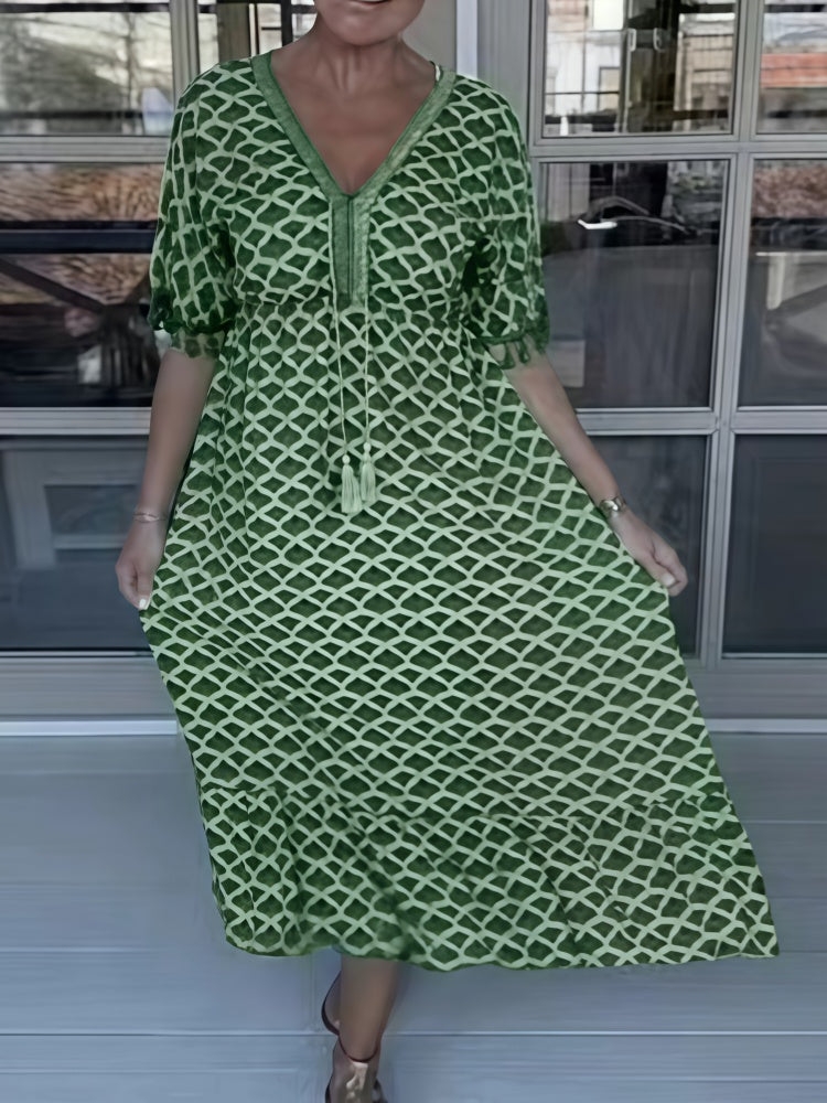 Fashionable V-neck printed short-sleeved dress for women