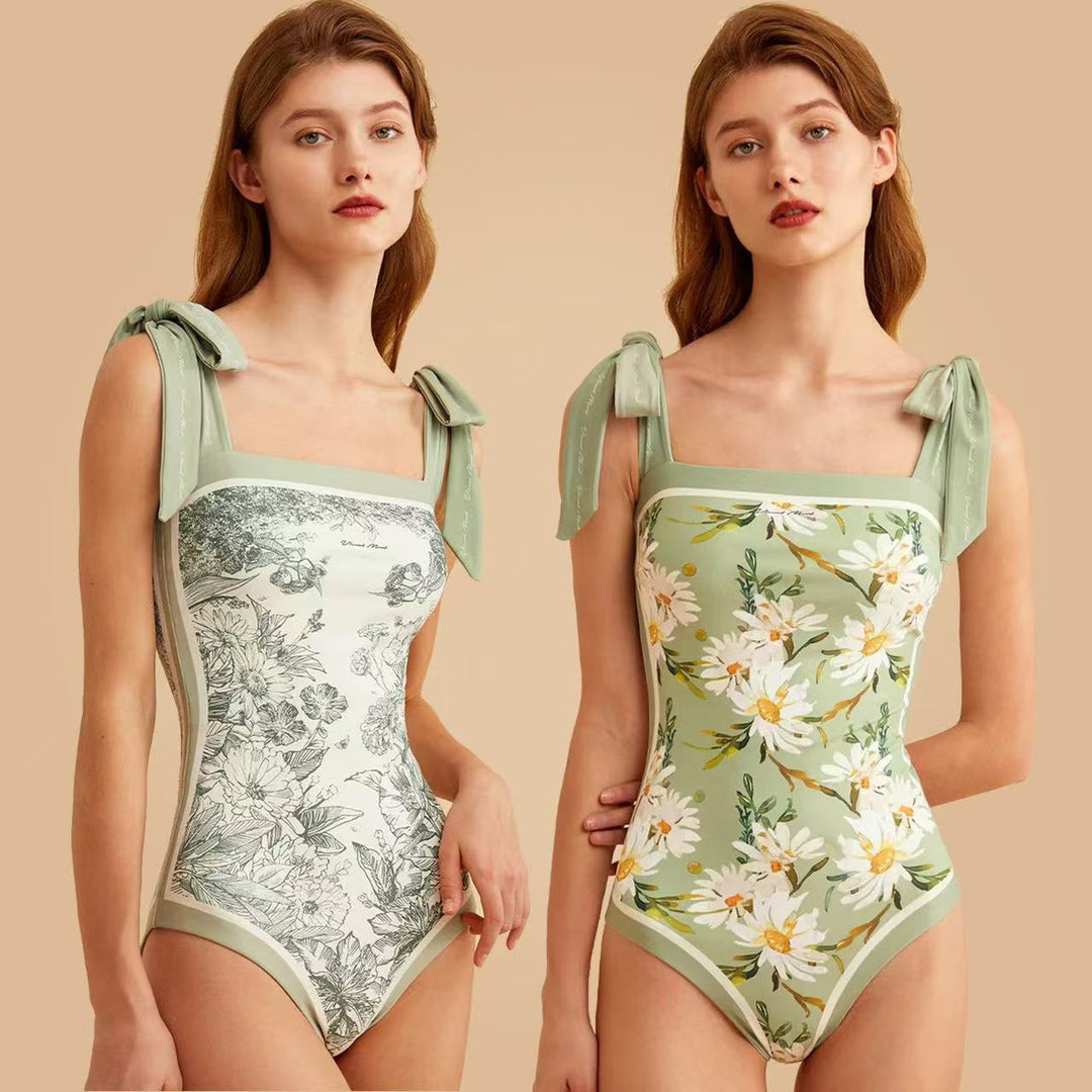 Reversible Floral One-Piece Swimsuit – 2-in-1 Elegant Fit