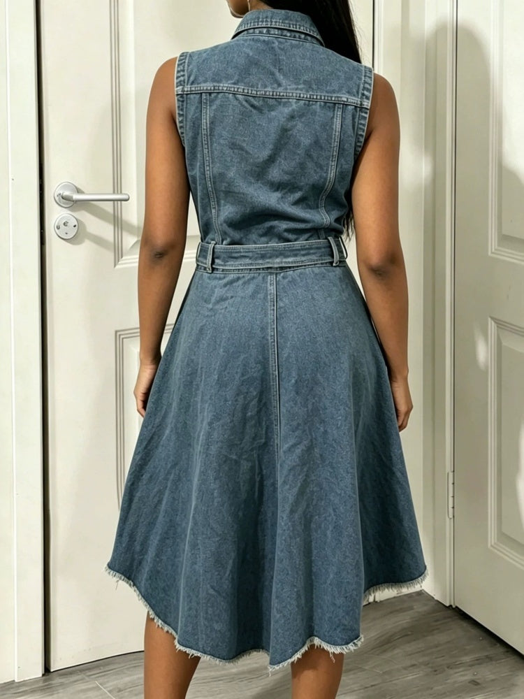 Sleeveless belted denim dress
