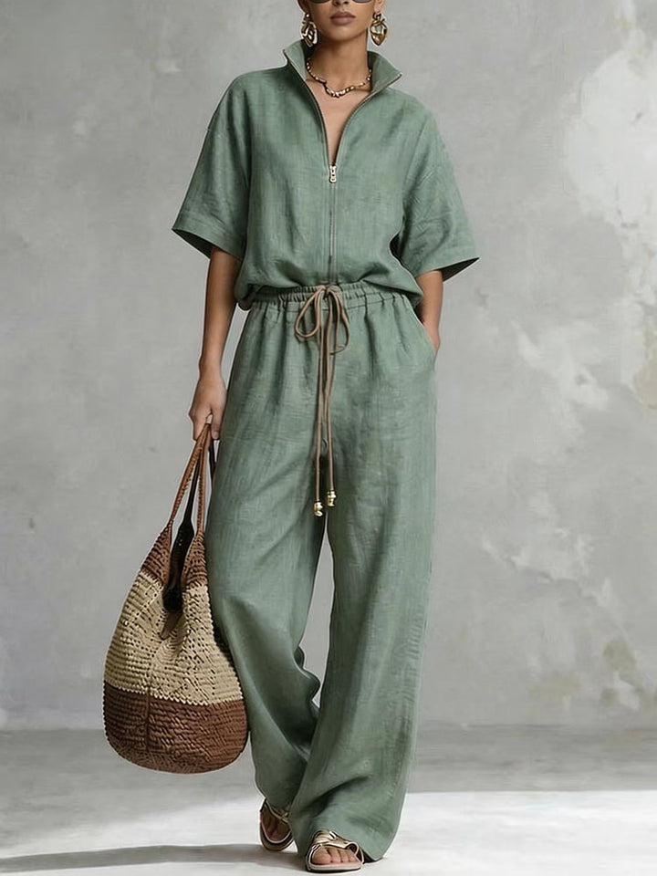 Half-zip stand-up collar top and wide-leg pants suit