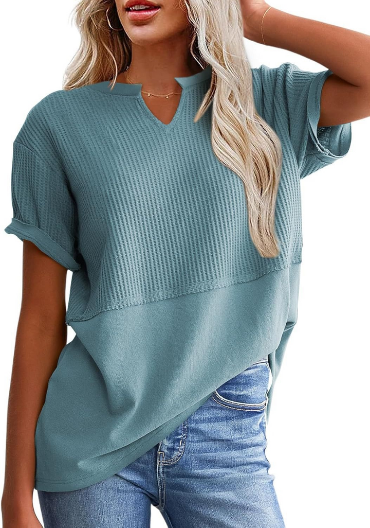 V-neck pullover shirt with belted waist
