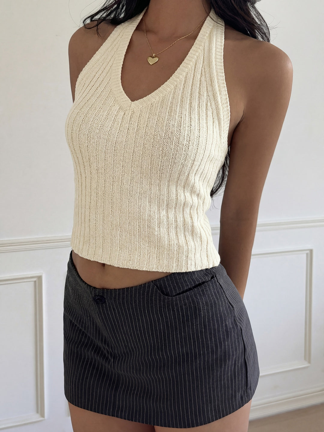 Slim-fit knit halter neck tank top