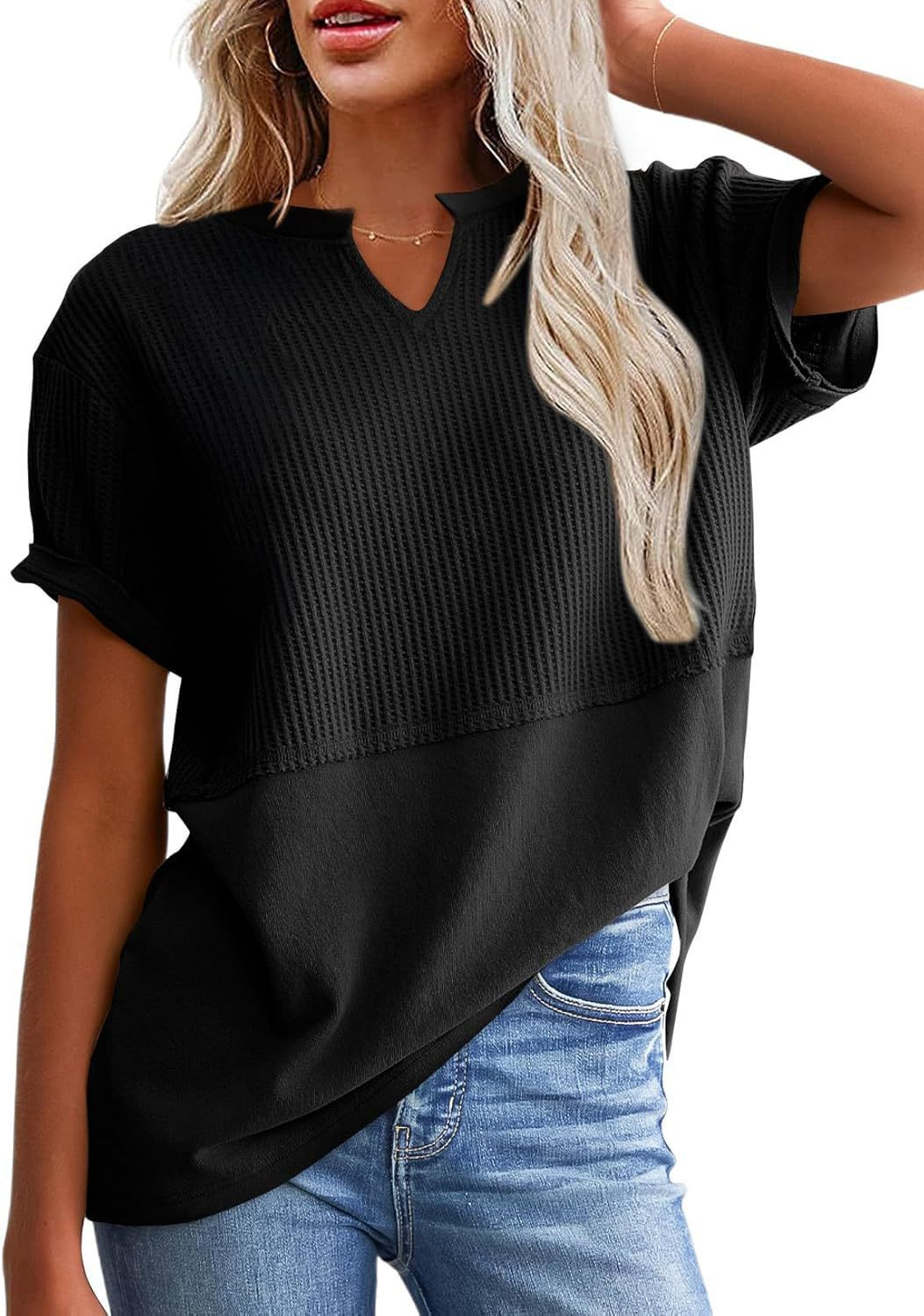 V-neck pullover shirt with belted waist